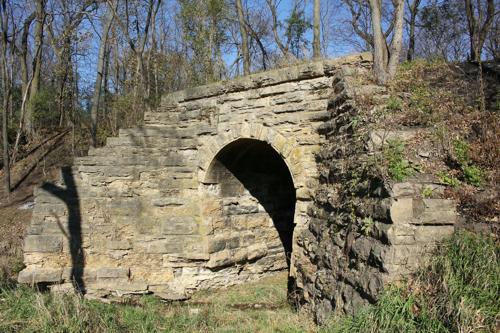 Overview of west face